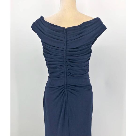 LA FEMME 29996 Column Gown Size 12 Navy Blue Ruched Jersey Formal Dress $348 - Picture 7 of 12